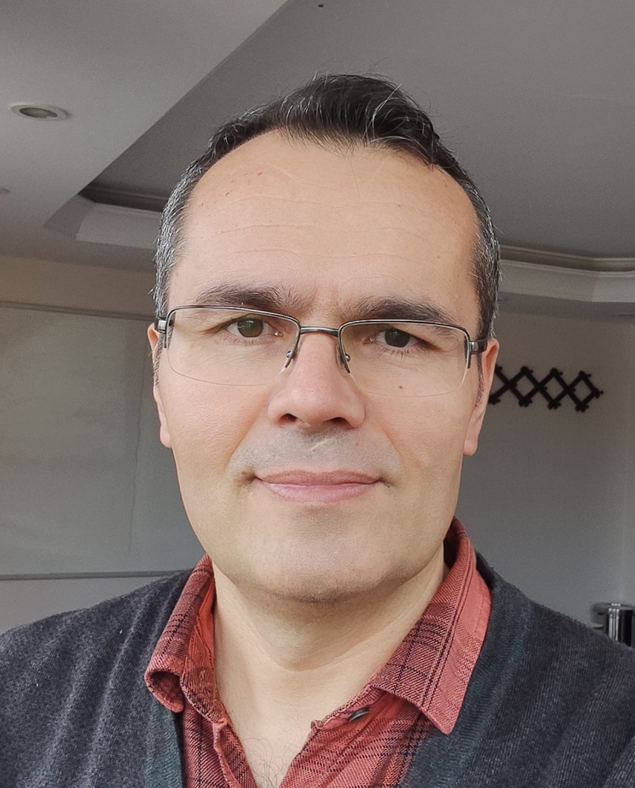 Lecturer Image